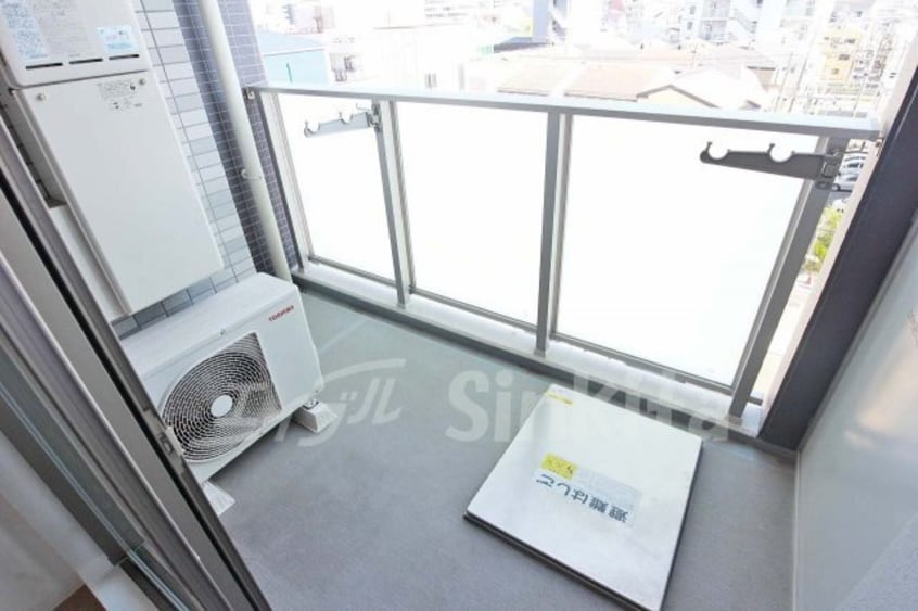  エスプレイス新大阪サウスゲート