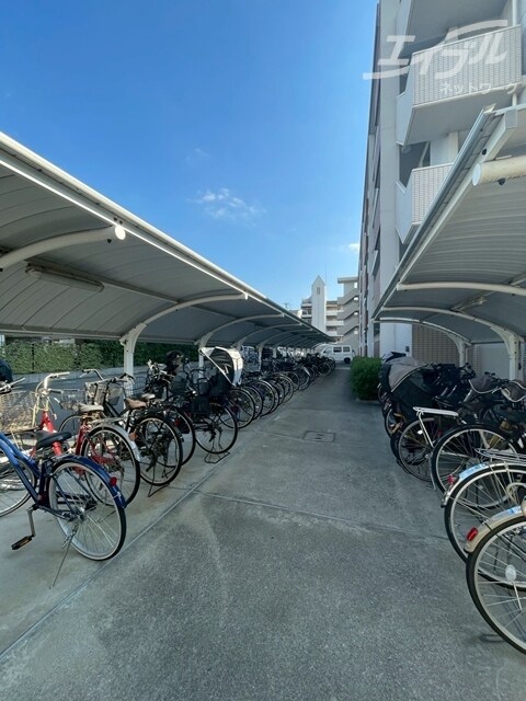 駐輪場 阪急神戸線/神崎川駅 徒歩17分 1階 築12年