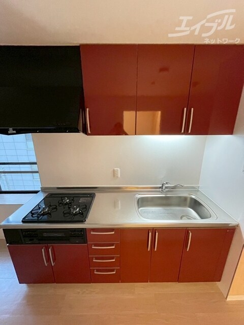  大阪メトロ御堂筋線/西中島南方駅 徒歩13分 6階 築40年