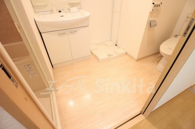 その他 EbyU新大阪