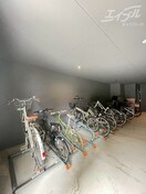 駐輪場 東海道本線・山陽本線<JR神戸線>/塚本駅 徒歩10分 5階 築3年