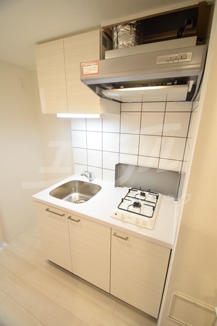  阪急神戸線/十三駅 徒歩6分 6階 築3年