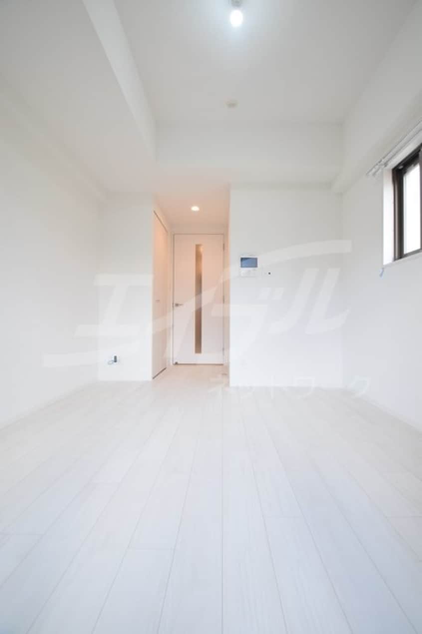  阪急神戸線/十三駅 徒歩6分 6階 築3年