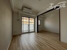 STANDZ新大阪