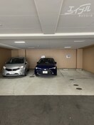  リバースクウェア103