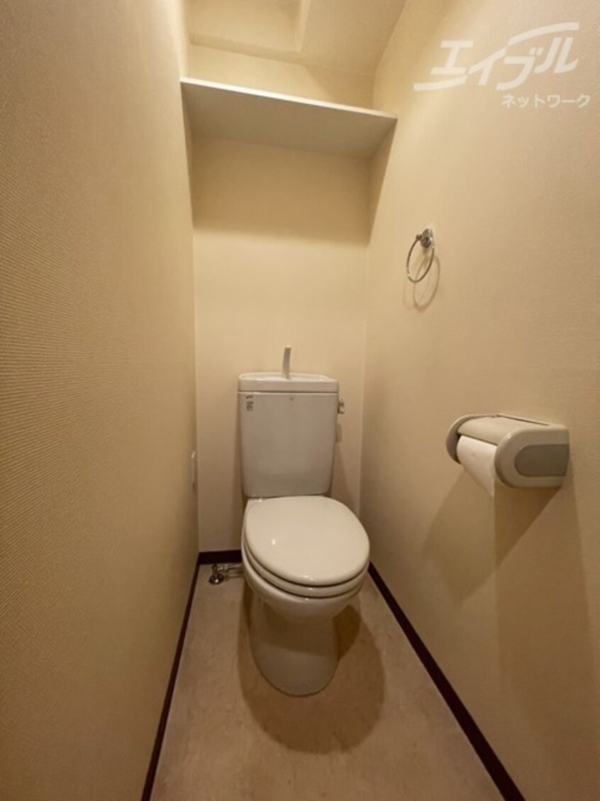  リバースクウェア103