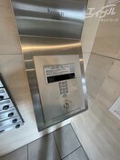  阪急京都線/十三駅 徒歩5分 13階 築13年