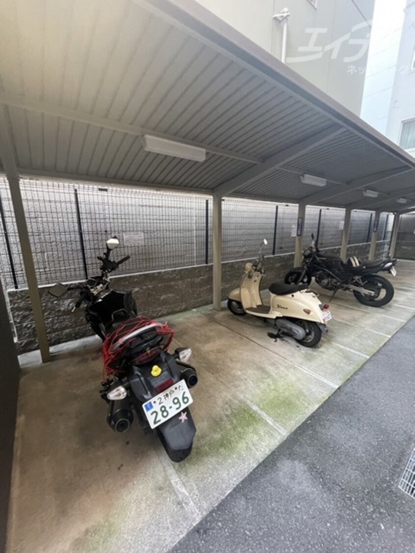  阪急京都線/十三駅 徒歩5分 13階 築13年
