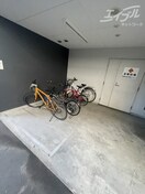  阪急京都線/十三駅 徒歩5分 13階 築13年