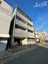 ＆VILLA