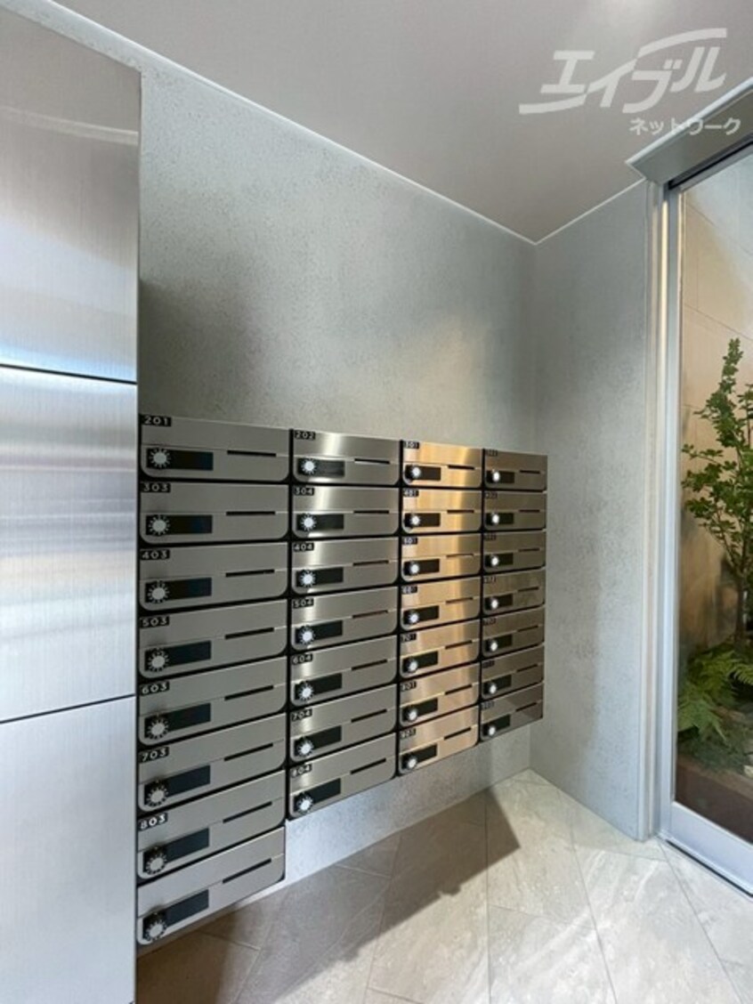  阪急宝塚線/岡町駅 徒歩3分 3階 1年未満