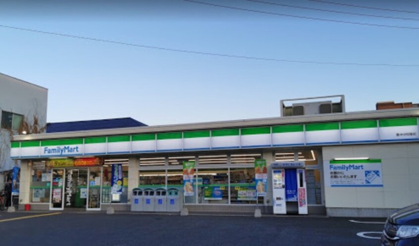 ファミリーマート豊中中桜塚店(コンビニ)まで758m※ファミリーマート豊中中桜塚店 阪急宝塚線/岡町駅 徒歩3分 5階 1年未満