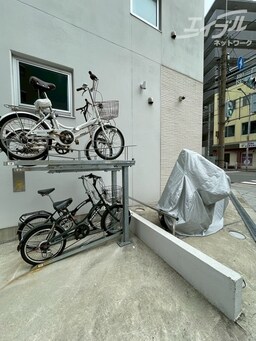 駐輪場＆バイク置き場完備!