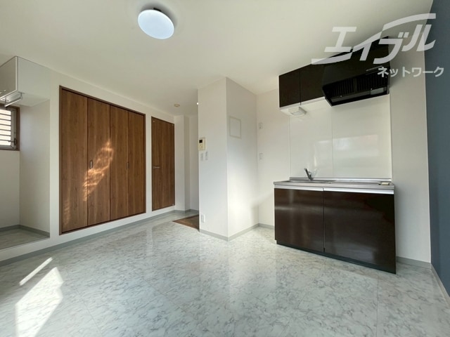  エヌエムヴァンセット