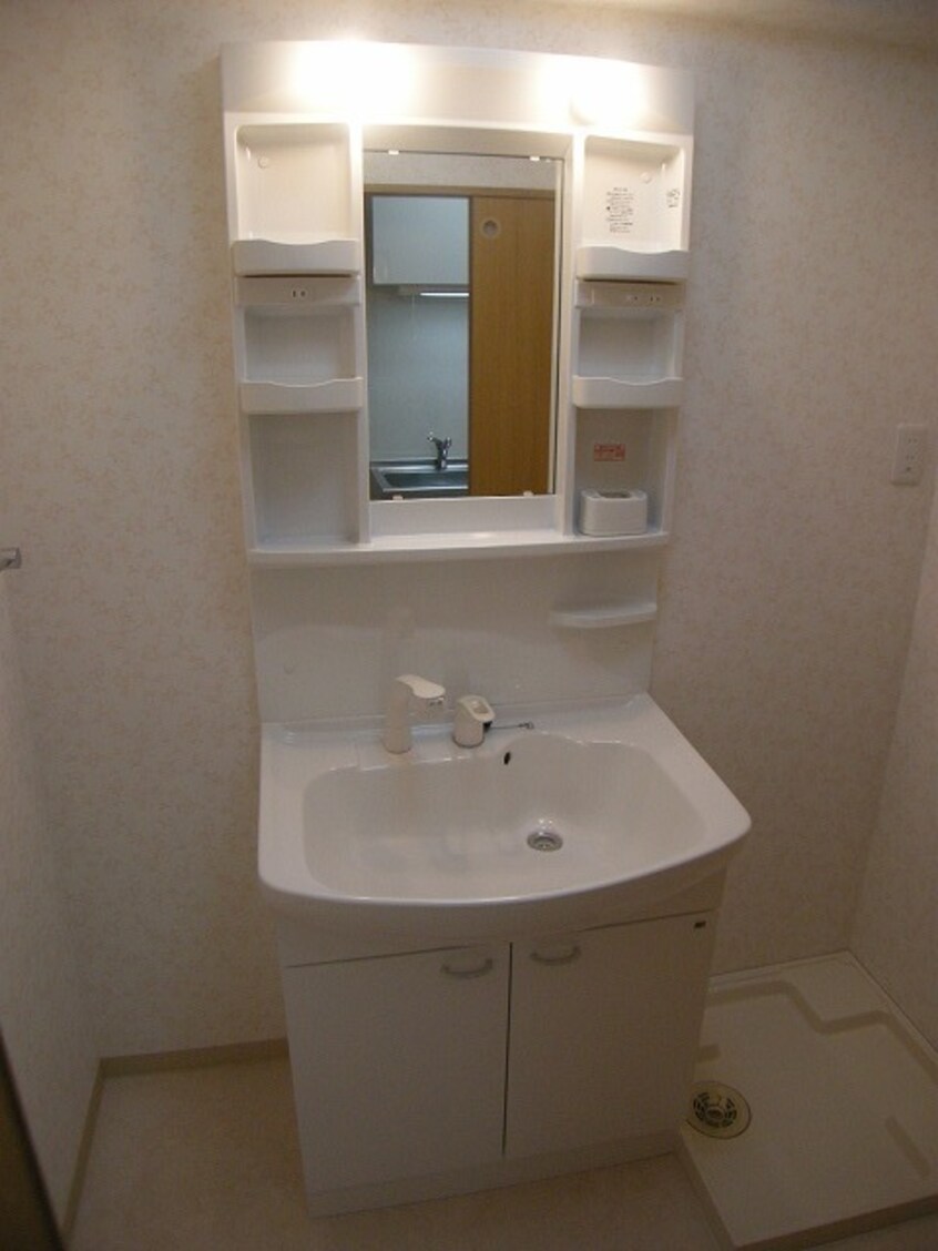  アネシス新大阪