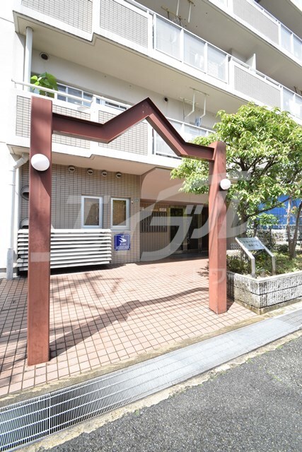  北大阪急行電鉄南北線/緑地公園駅 徒歩7分 5階 築32年