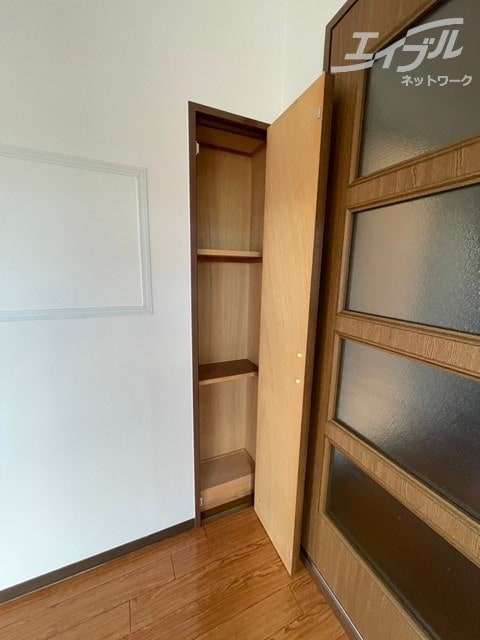  北大阪急行電鉄南北線/緑地公園駅 徒歩7分 5階 築32年