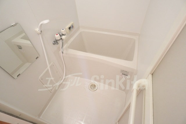  ネイクレスト三国本町