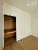  アーベイン東三国