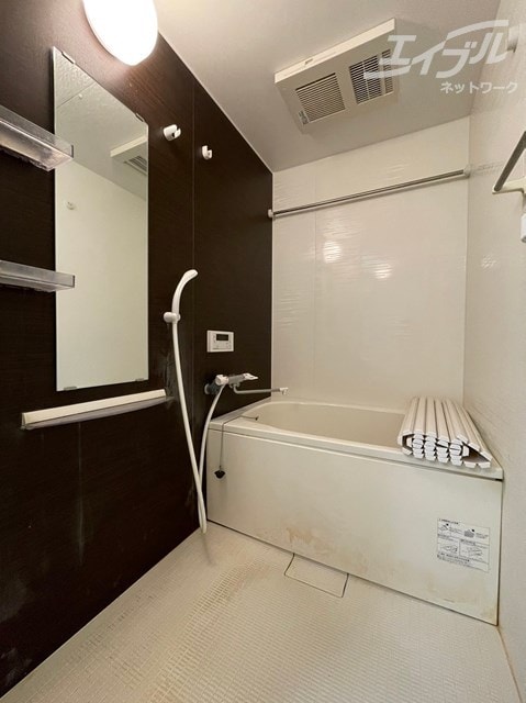  大阪メトロ御堂筋線/江坂駅 徒歩7分 2階 築8年