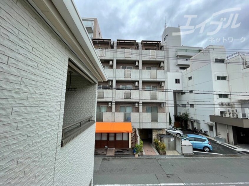  大阪メトロ御堂筋線/江坂駅 徒歩7分 2階 築8年