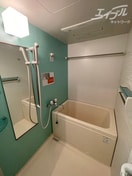  大阪メトロ御堂筋線/江坂駅 徒歩6分 3階 築19年