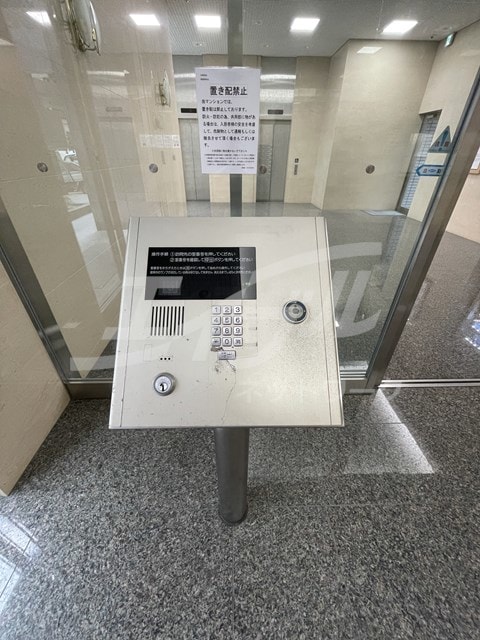  大阪メトロ御堂筋線/江坂駅 徒歩6分 3階 築19年