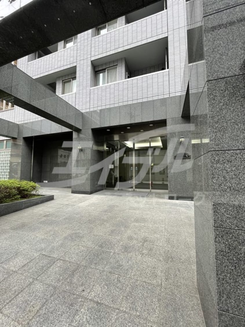  大阪メトロ御堂筋線/江坂駅 徒歩6分 3階 築19年