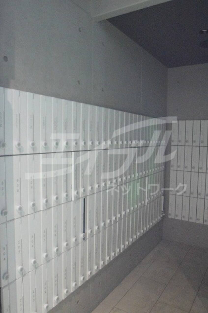  大阪メトロ御堂筋線/江坂駅 徒歩7分 3階 築6年