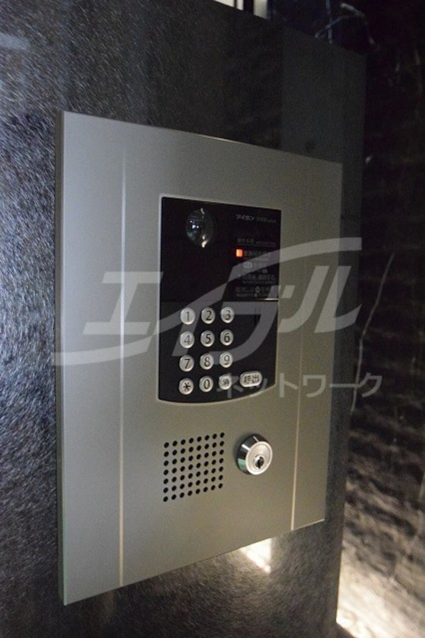  大阪メトロ御堂筋線/江坂駅 徒歩7分 3階 築6年