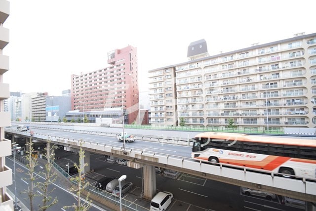  大阪メトロ御堂筋線/江坂駅 徒歩7分 3階 築6年
