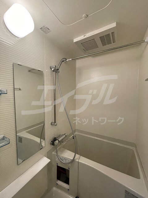  大阪メトロ御堂筋線/江坂駅 徒歩7分 3階 築2年