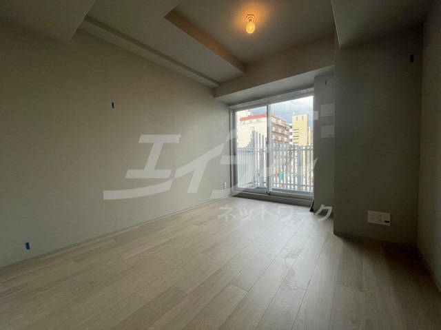  大阪メトロ御堂筋線/江坂駅 徒歩7分 3階 築2年