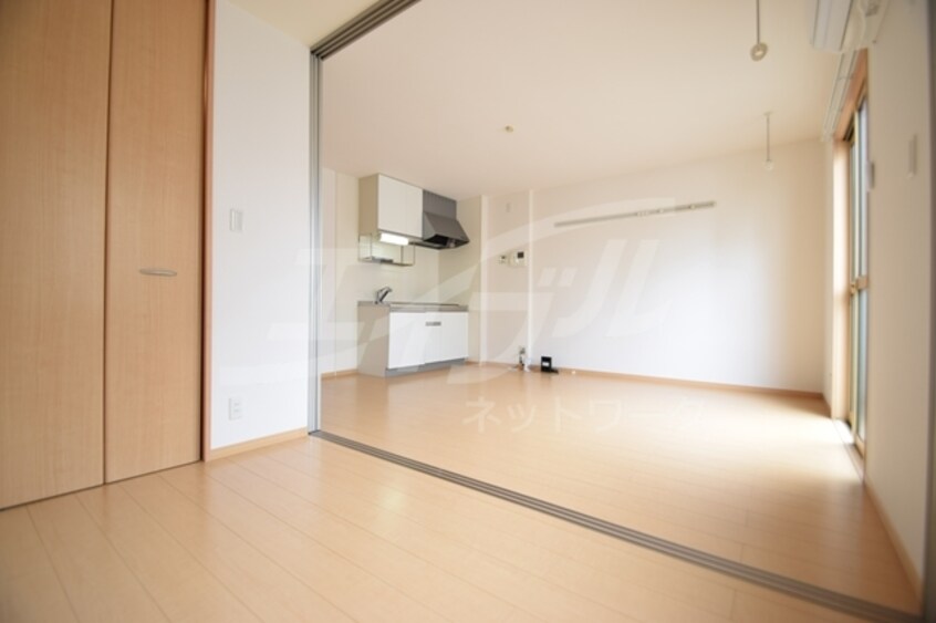  大阪メトロ御堂筋線/江坂駅 徒歩7分 2階 築20年