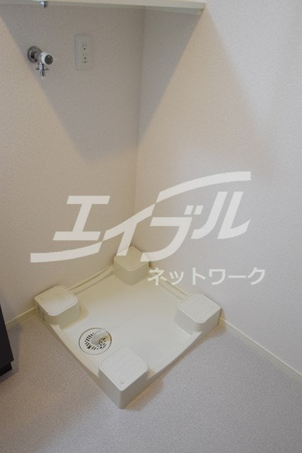  大阪メトロ御堂筋線/江坂駅 徒歩6分 11階 築10年