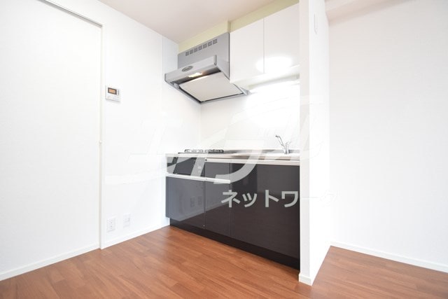  大阪メトロ御堂筋線/江坂駅 徒歩6分 14階 築14年