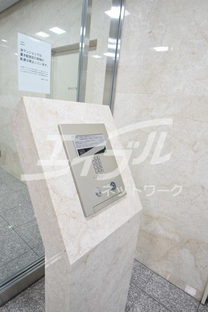  大阪メトロ御堂筋線/江坂駅 徒歩6分 14階 築14年