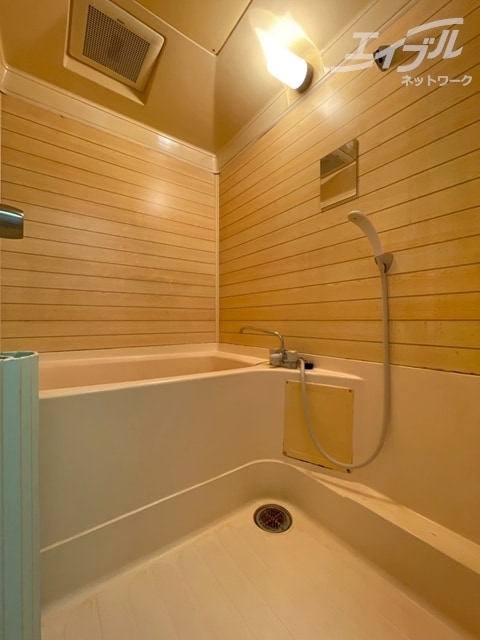  大阪メトロ御堂筋線/東三国駅 徒歩11分 10階 築47年