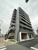 CREST TAPP 新大阪の外観