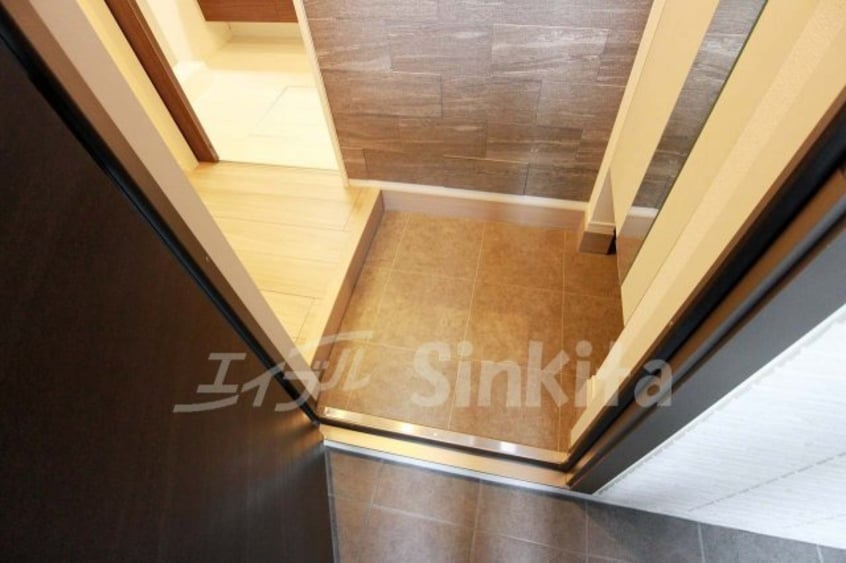 その他 アドール