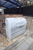  大阪メトロ御堂筋線/江坂駅 徒歩10分 2階 築12年