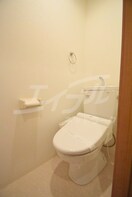  大阪メトロ御堂筋線/江坂駅 徒歩10分 2階 築12年