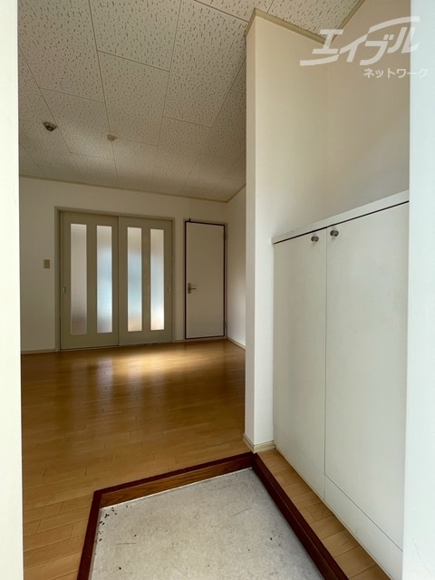  東海道本線・山陽本線<JR神戸線>/塚本駅 徒歩10分 2階 築26年