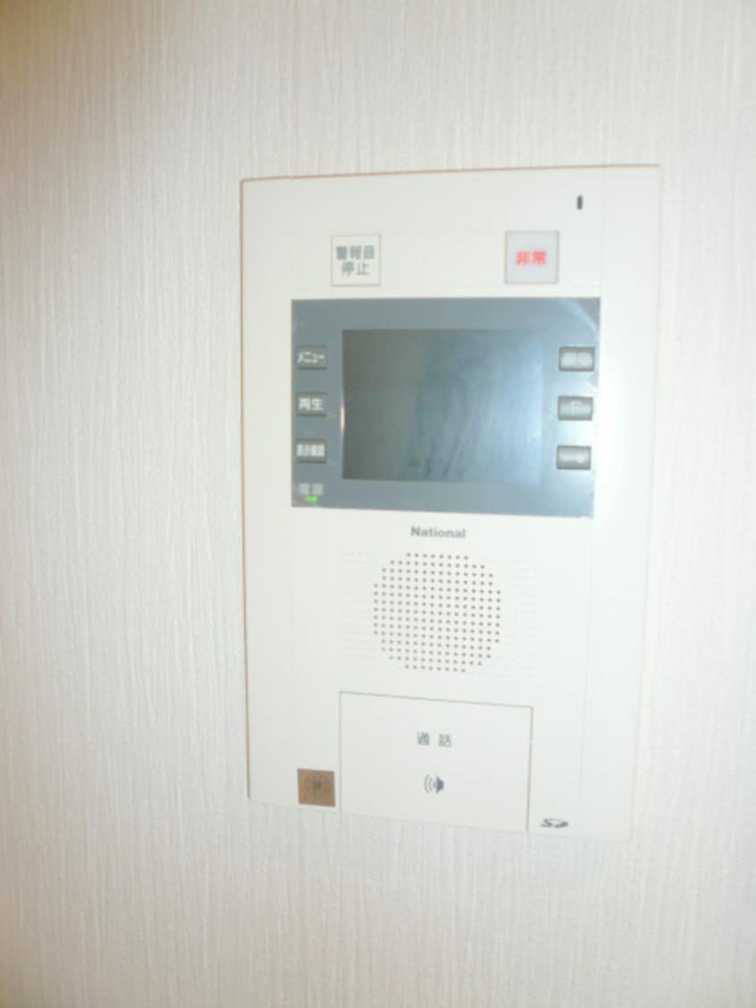  大阪メトロ御堂筋線/江坂駅 徒歩5分 3階 築16年