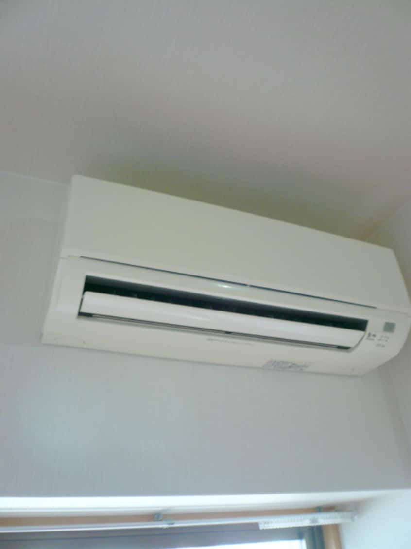  大阪メトロ御堂筋線/江坂駅 徒歩5分 3階 築16年