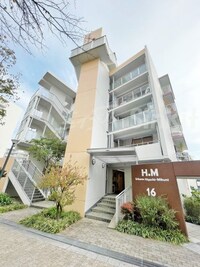 アーベイン東三国