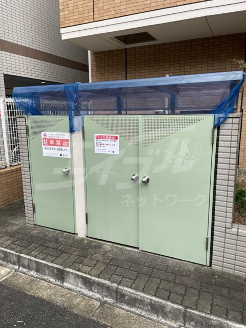  ユニコート