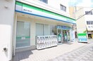 ファミリーマート 東淀川駅北店(コンビニ)まで179m プレサンス新大阪イオリア