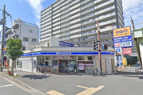 ローソン 淀川三国本町1丁目店(コンビニ)まで240m ドルチェヴィータ新大阪