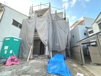 Riviere Nene Sugawara